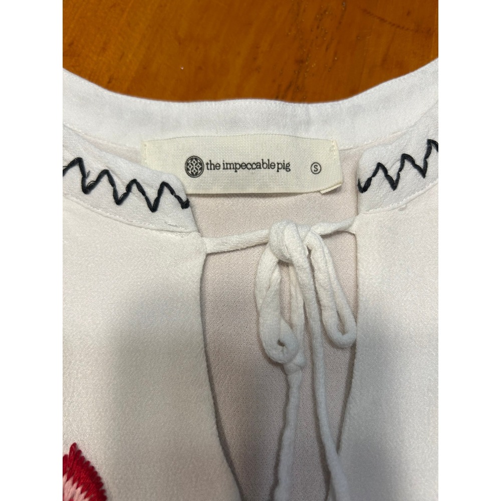 The Impeccable Pig White Embroidered Boho Babydoll Blouse Floral Cottage Hippie - Picture 4 of 13